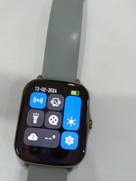 Dany Call Fit 5 (Calling Smart Watch) 3