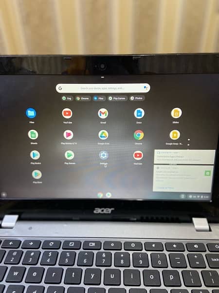 Acer C740 Chromebook with Windows 10 4