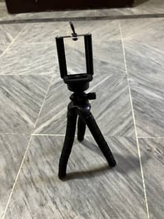 Curve-able Adjustable & Flexible Tripod Stand for sale in Islamabad