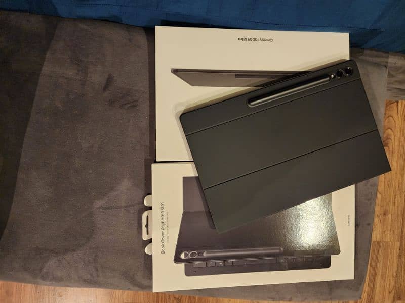 Samsung Tab S9 Ultra 512 GB Graphite with Keyboard Case 7