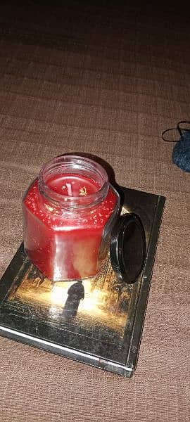 Scented candles available 3