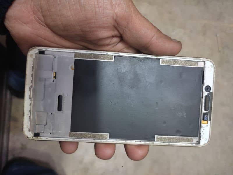 Redmi 6A penal damage 2