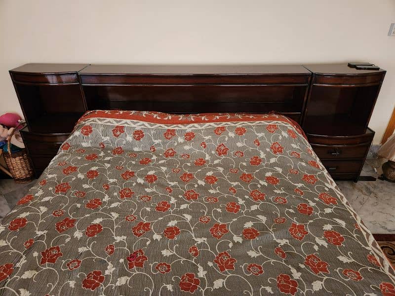 Queen Bed with Spring Mattress 1