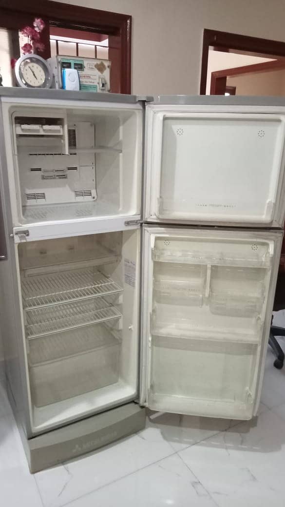 Mitsubishi Crystal Tiara Refrigerator 5