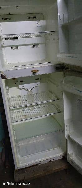 sumsung fridge 1