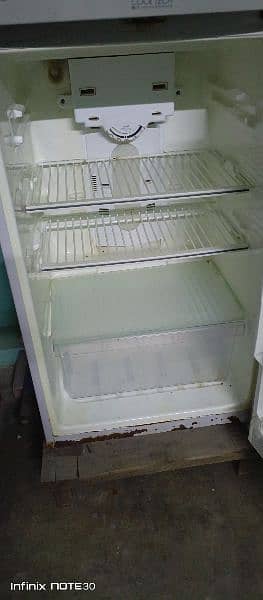 sumsung fridge 4