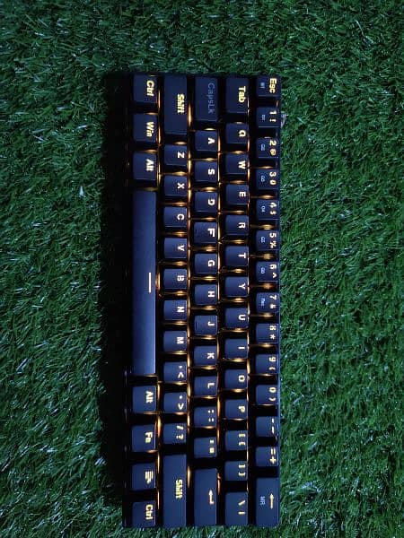 Redragon RGB gaming wireless mini mechanical type c keyboard 2