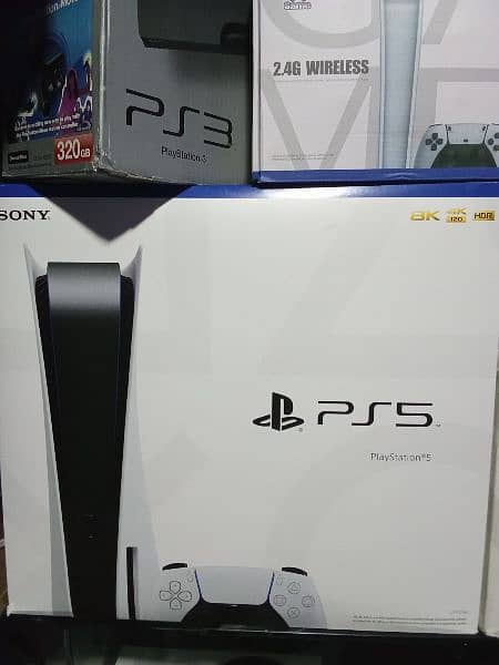 ps5 new just few days used 1