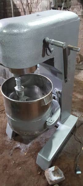 Dough mixer/ Dough machine/ Spiral mixture machine/ Barfi Mixer 7