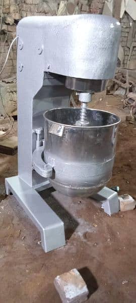 Dough mixer/ Dough machine/ Spiral mixture machine/ Barfi Mixer 9