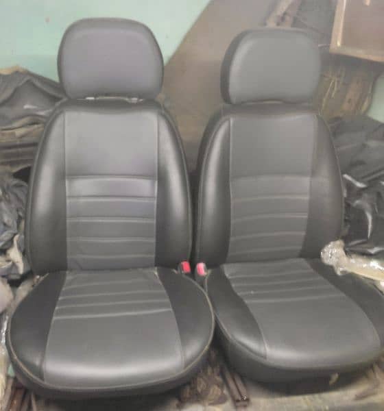 Car seats for sale 2