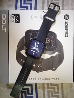 Bolt smartwatch from Zerolifestyle with box and charger