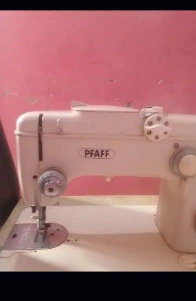 PFAFF machine 0