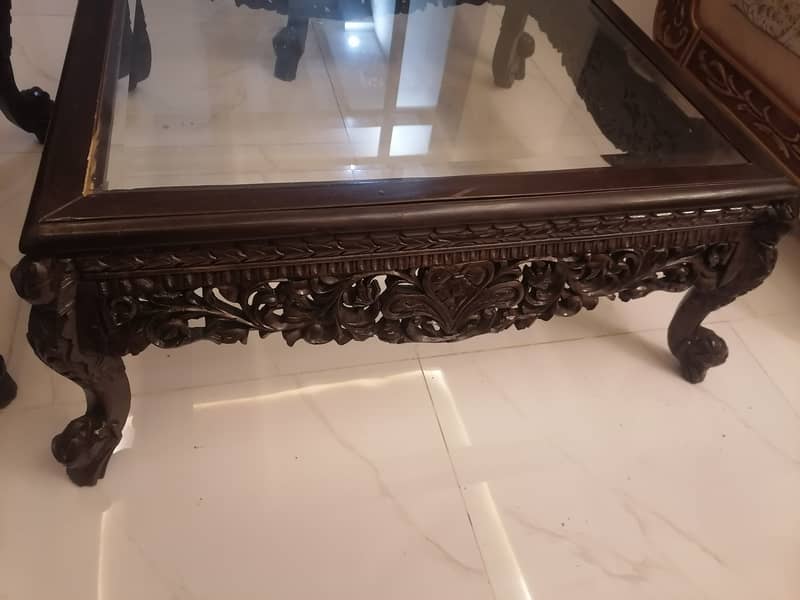 Chinuty centre table 25000 fix price 1