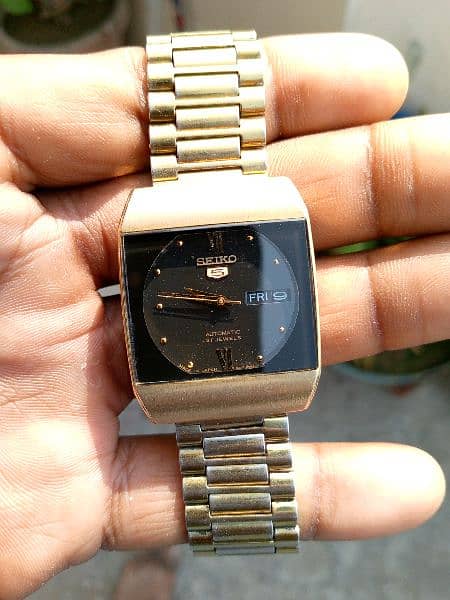 Seiko 5 Automatic gold vintage mens watch 0
