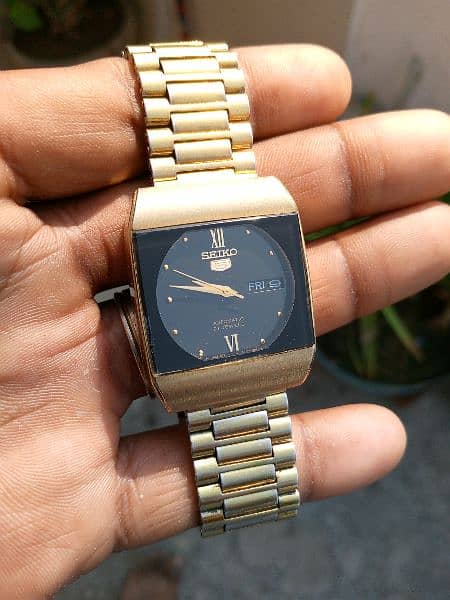 Seiko 5 Automatic gold vintage mens watch 1