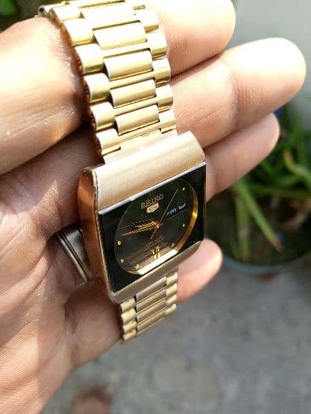 Seiko 5 Automatic gold vintage mens watch 4