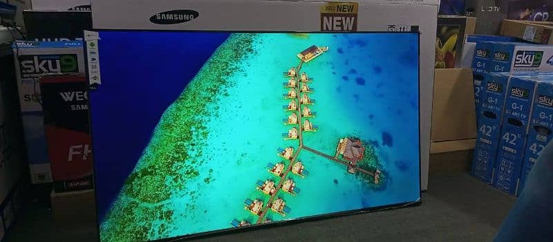 65" inches Samsung Led tv Android 4k Quality borderless Available 2