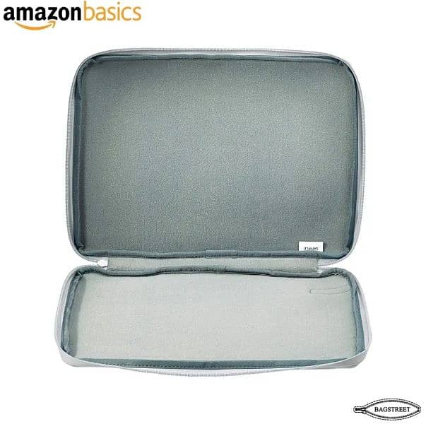 Amazon Basics 13.3 Professional Laptop Case Sleeve Bag. . . 2