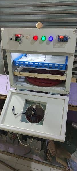 انڈے سے چُوزا نکِالنے والی مشین incubator & Brooder 5