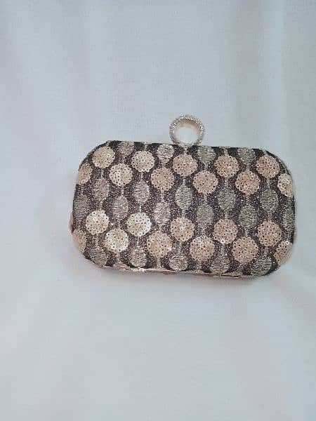 Branded clutch 3