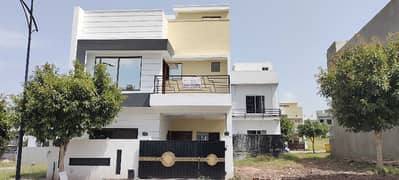 BRAND NEW BEAUTIFUL HOUSE FOR SALE URGENT