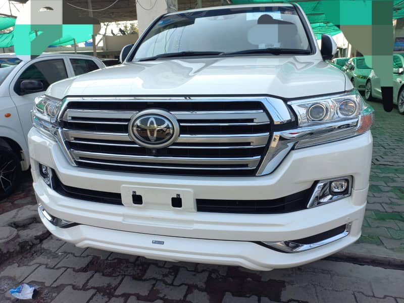 Toyota Land Cruiser AX Model 2018 0