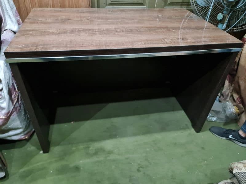 Office Table with Chair High Quality Making. . 6