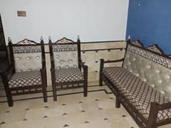 sofa set well condition