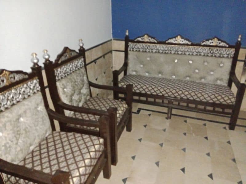 sofa set well condition 1
