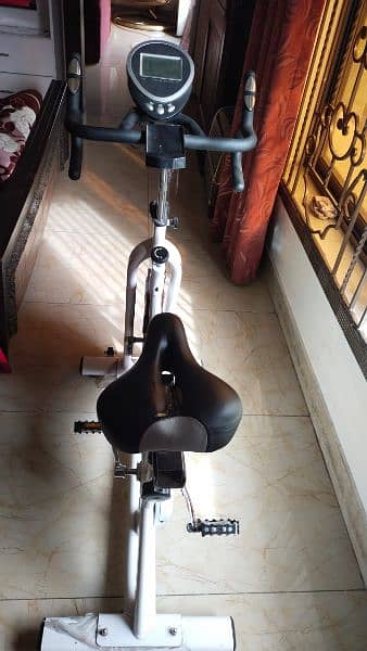 gym spine bike exercise brand new bicycle 6