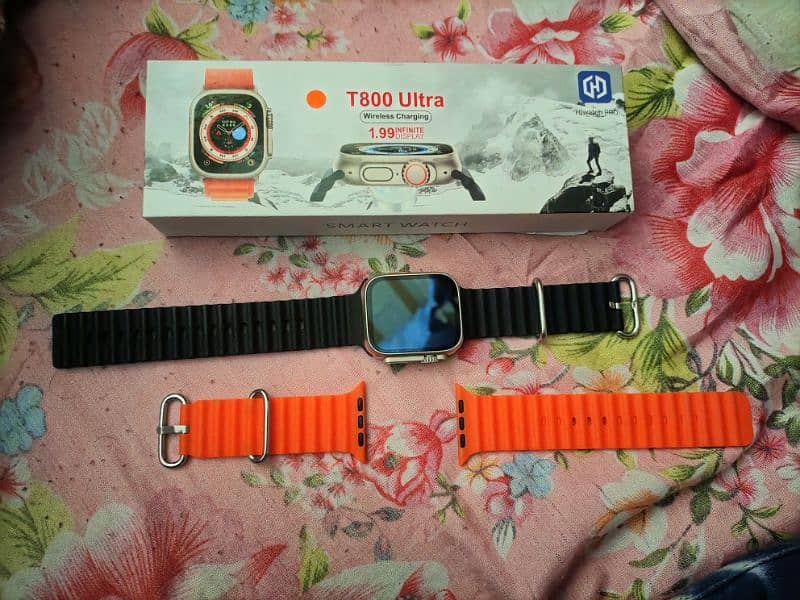 Smartwatch With Two Straps 03095229109 2