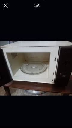 Branded Microwave Oven 0