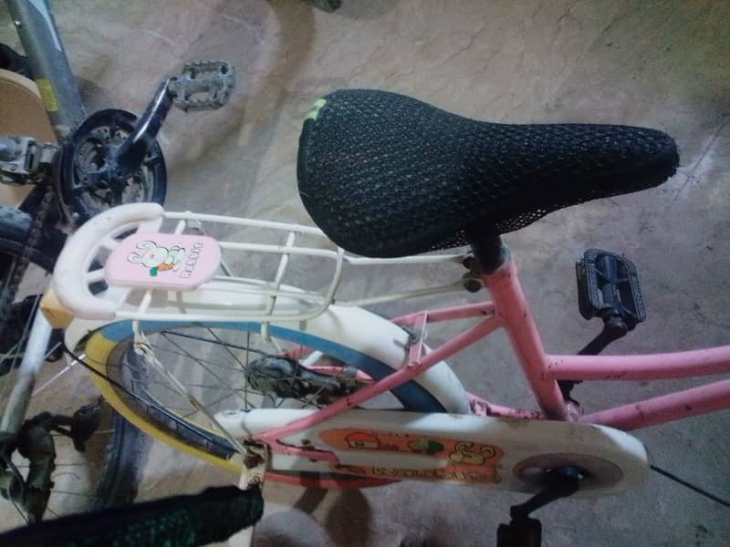 Imported cycle for kids original for 5 to 8 years like new 3