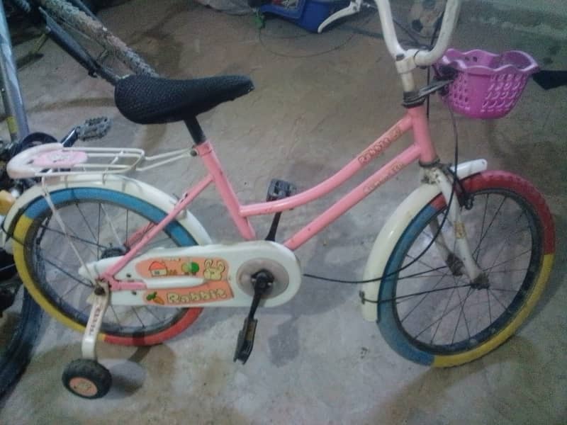 Imported cycle for kids original for 5 to 8 years like new 6