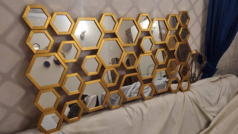 Honeybee Designer Wall Hanging Mirror 0