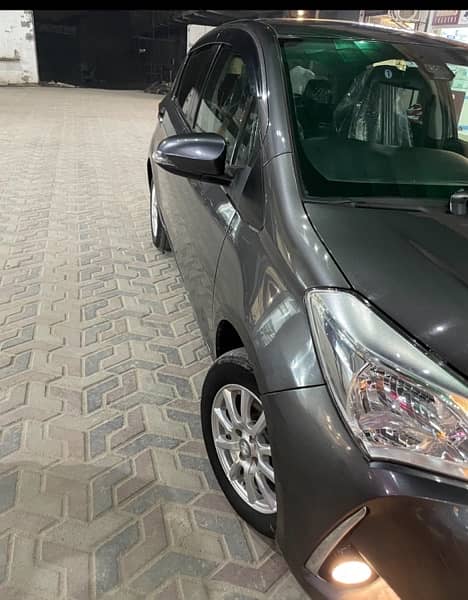 Toyota Vitz 2018 F1.0 2021 Import 5