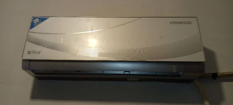 Kenwood 1.0 Ton eStar Series Split AC flawless 2