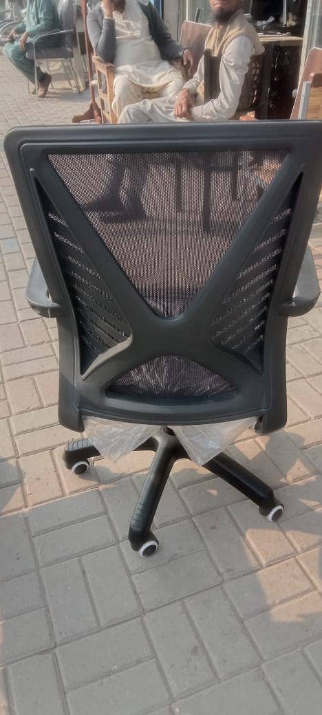 Mash back revolving Chairs Executive Quality 15