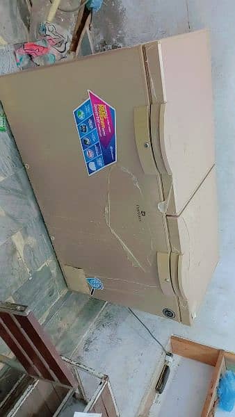 dawlance inverter freezer double door 0