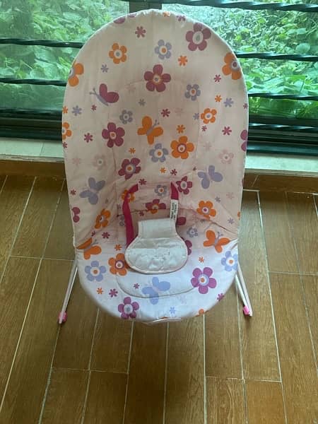 pink baby bouncer with box 2