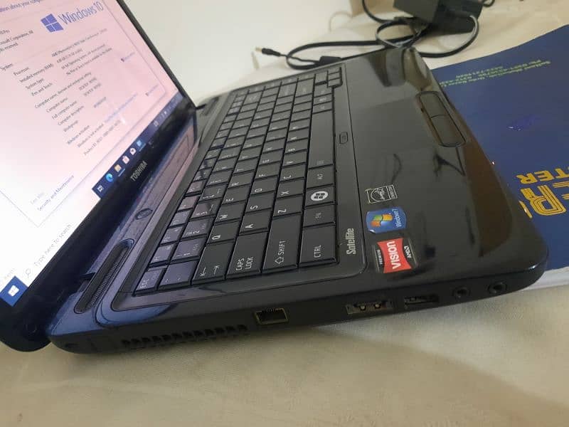 Toshiba Laptop for sale condition 10/10 with orignal charger 1