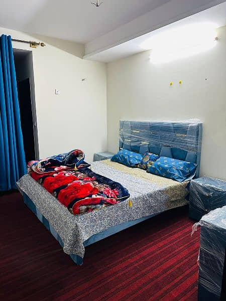 B-17 PER DAY 2bed flat fully furnished available for rent 2