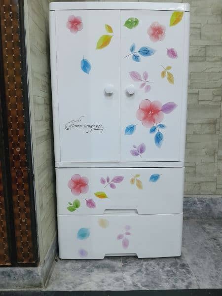 kids plastic wardrobe 0