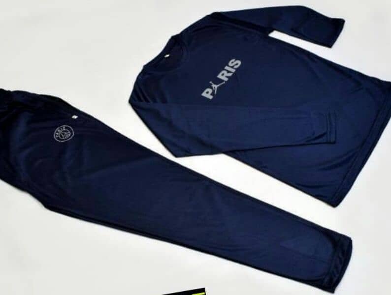 Sale 30%off good guality luxury track suit (Free Home Dillevery). 4