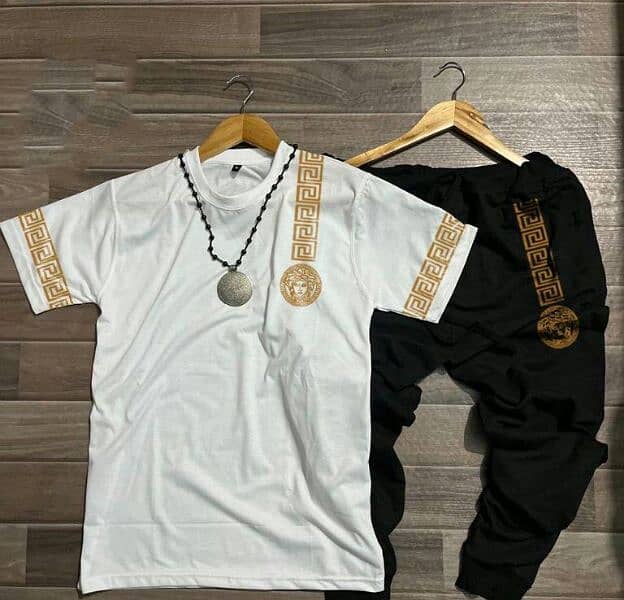 Sale 30%off good guality luxury track suit (Free Home Dillevery). 5