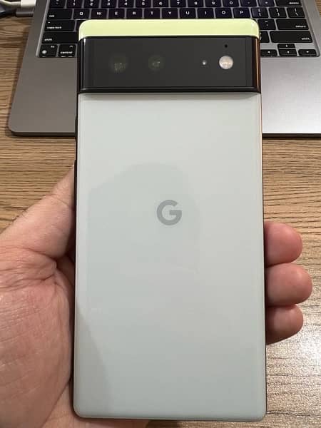Google Pixel 6 white - Non PTA - 8/128gb 10/10 0
