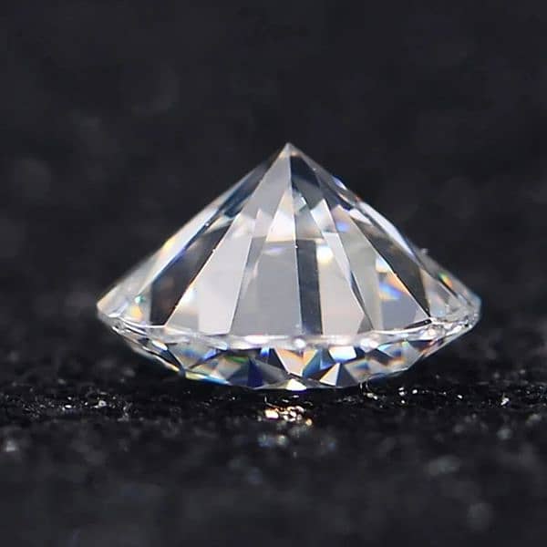 Moissanite Stone – Perfect Diamond Alternative – GRA Certified 4