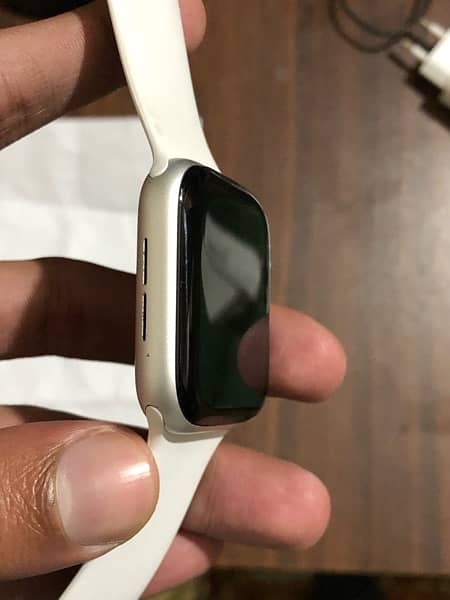 Apple Watch SE / Rare colour 2