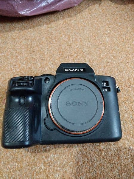 Sony a7iii body Sigma art 35mm1.4 DG with Box 4